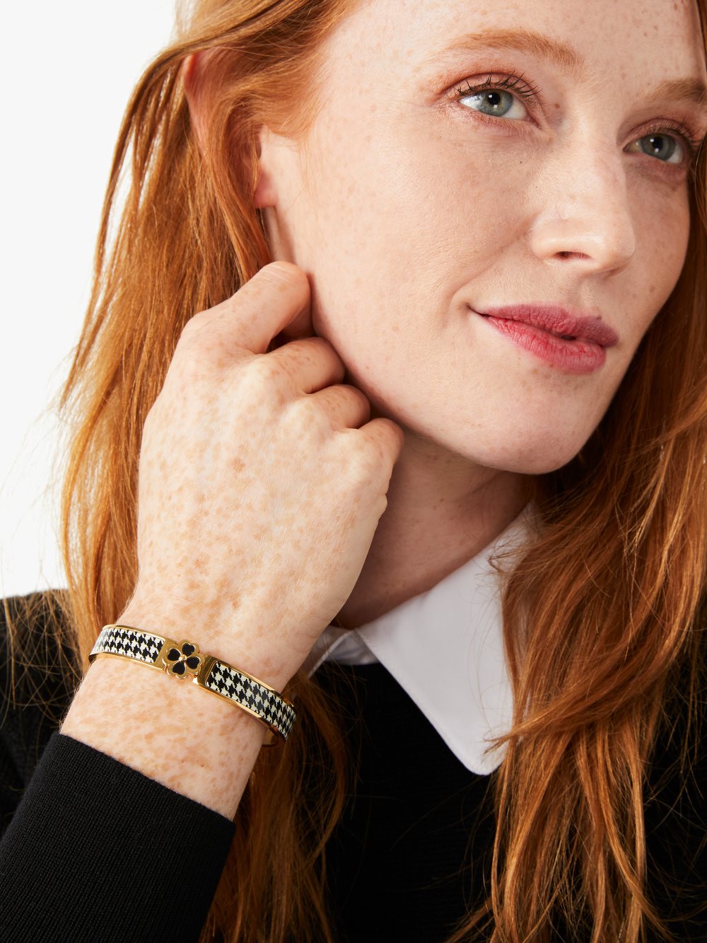 Women's houndstooth heritage spade flower hinged bangle | Kate Spade