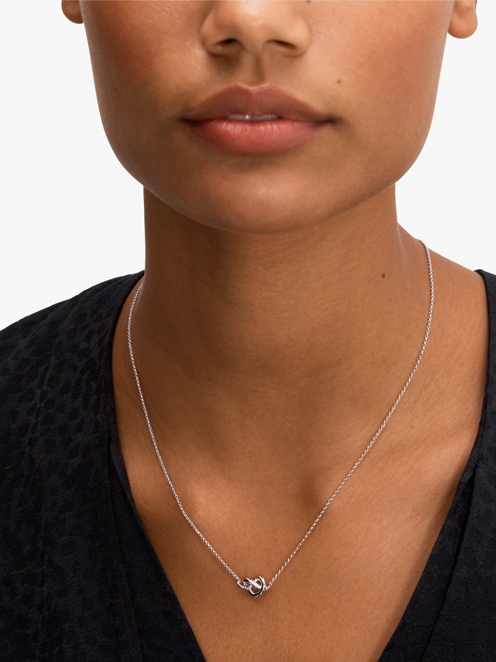 Women's silver loves me knot mini pendant | Kate Spade